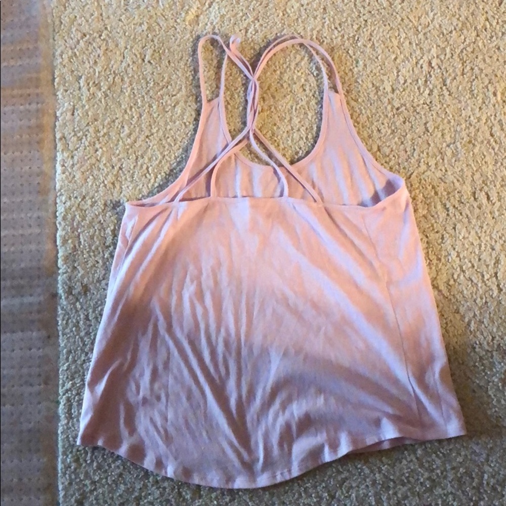 Pink tank - Picture 2 of 2